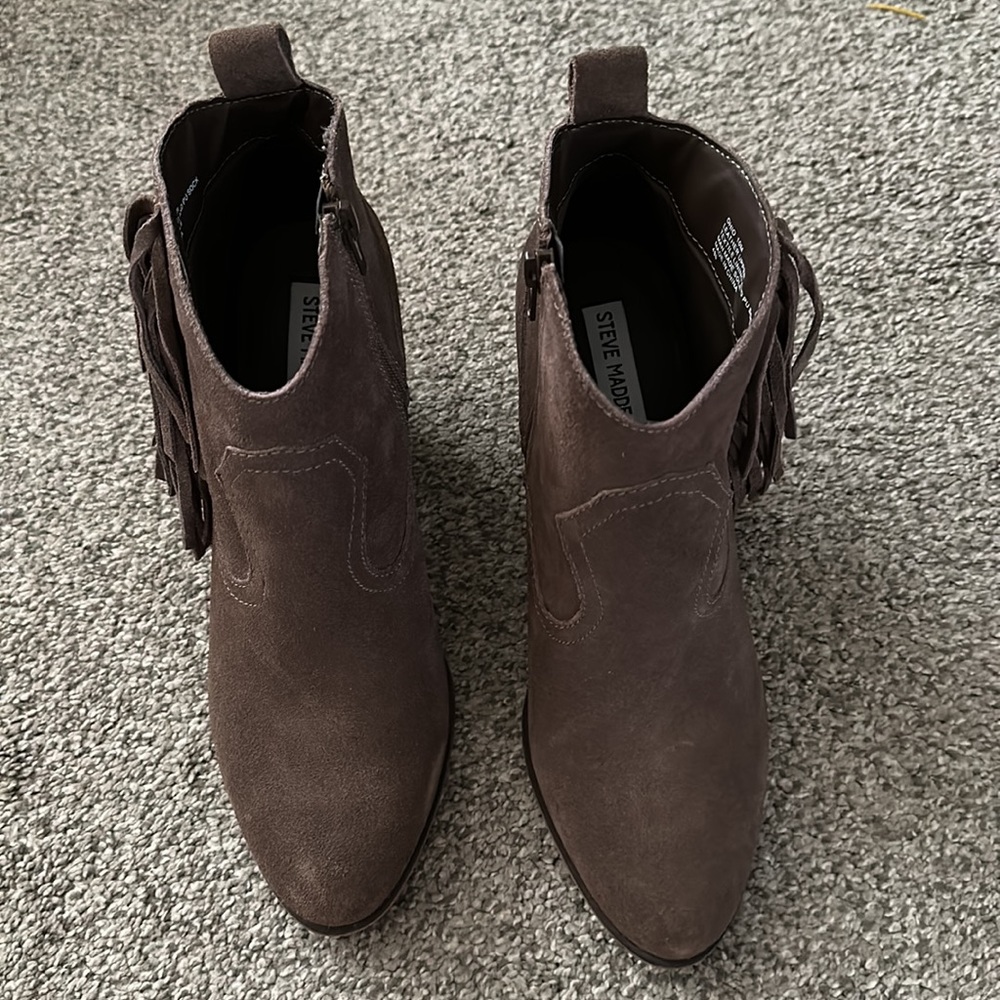 Steve Madden booties - Picture 2 of 7